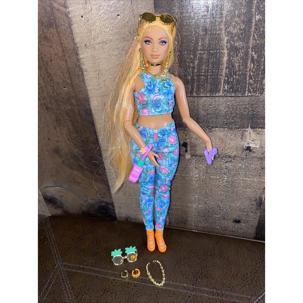 Barbie Mattel Extra Fancy 2023 Orange Hair With Accessories‎